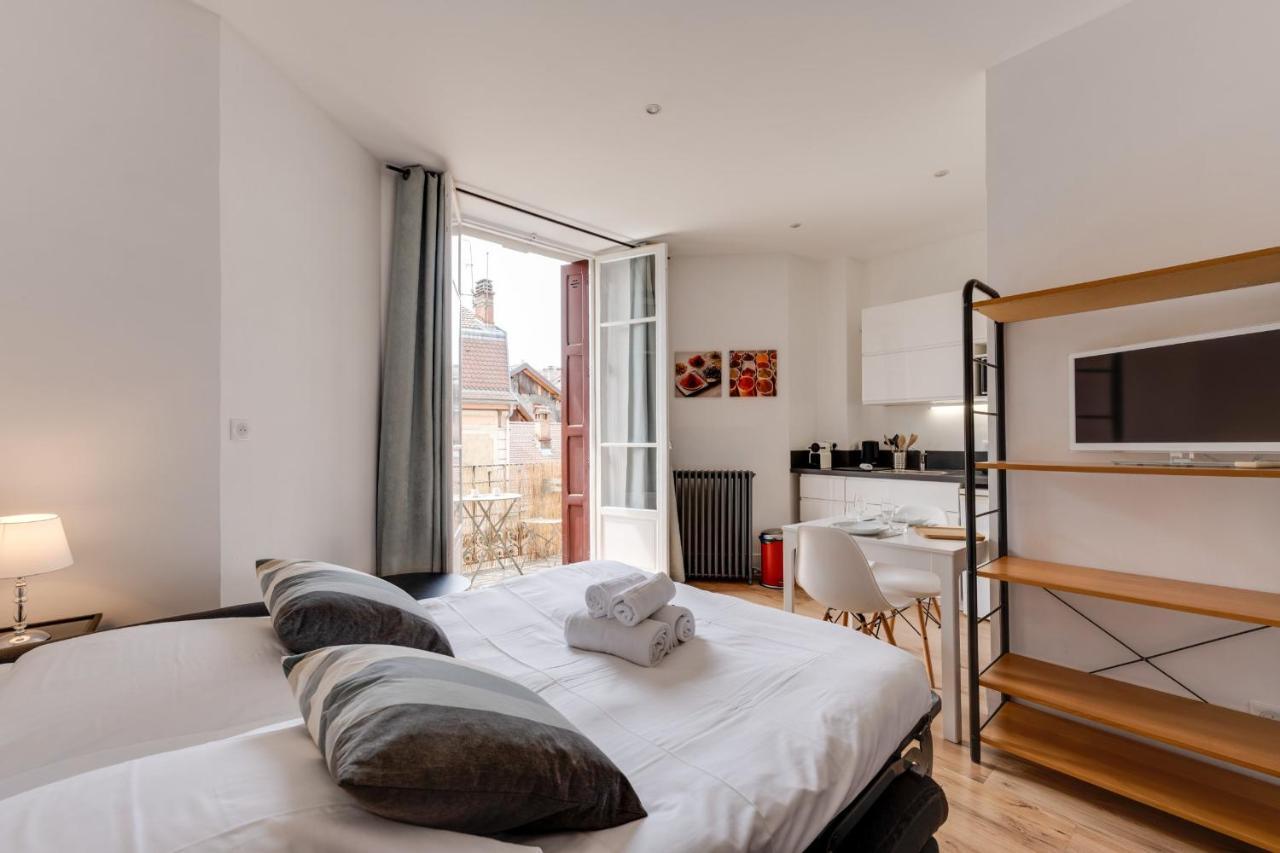 Le Mont Blanc - Charming T1 Ideal For 2 People With Balcony Annecy Exterior foto
